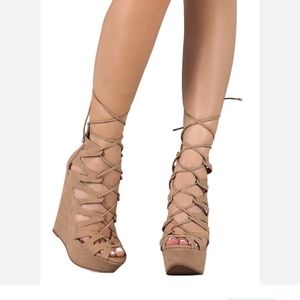 Breckelle's women tan leatherette peep toe sandals